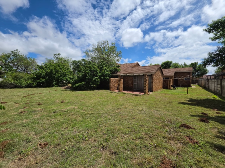 3 Bedroom Property for Sale in Kitty Free State